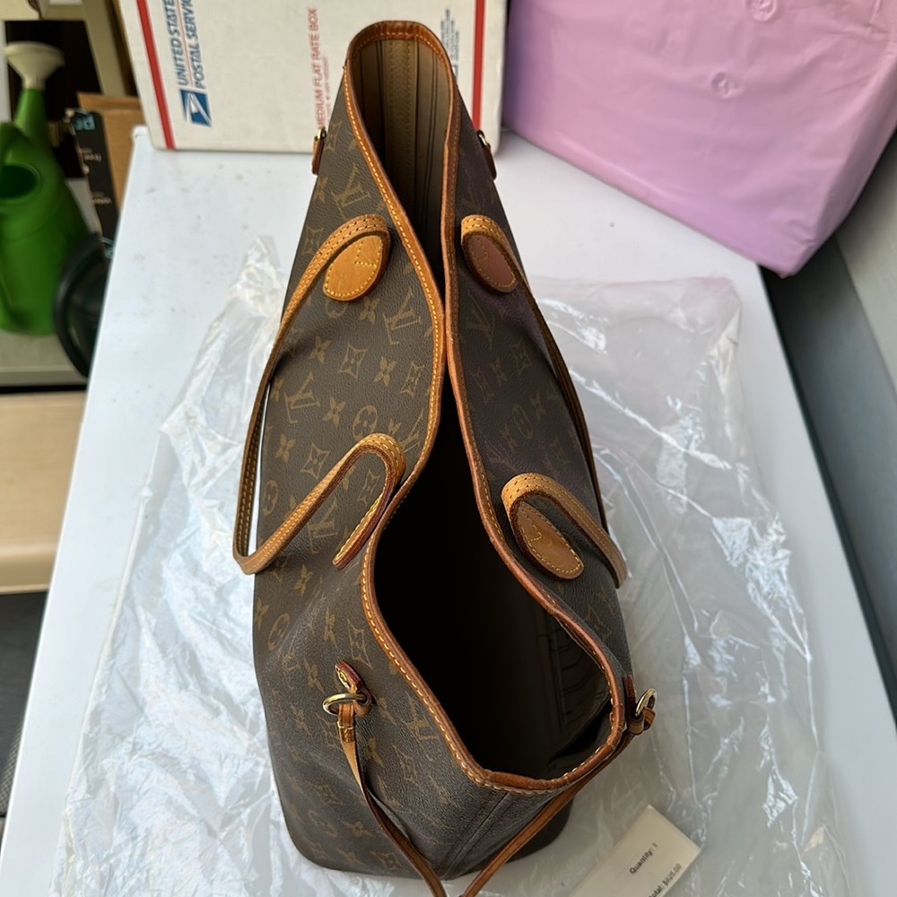 LOUIS VUITTON Neverful MM 🔥🔥 - Picture 16 of 16